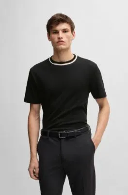 Camiseta de interlock de algodón con bloques de color en el cuello