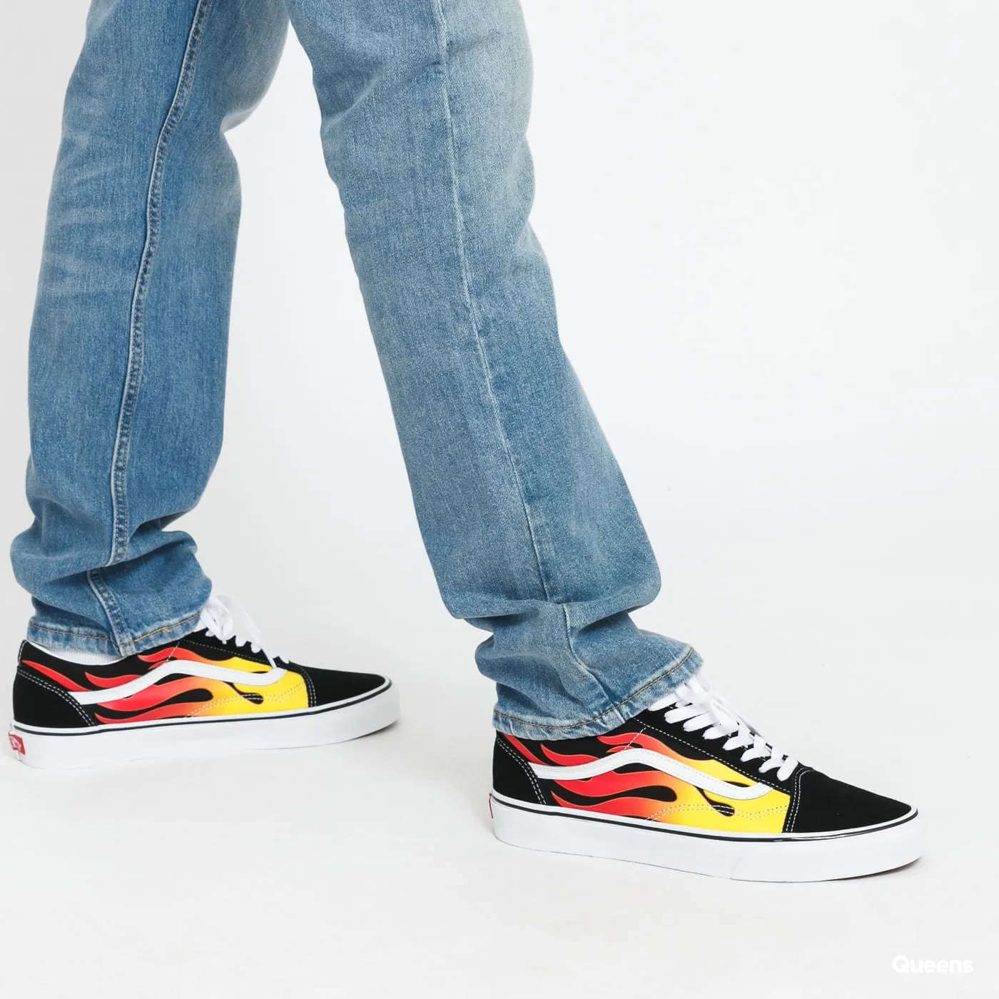 Levi's 513 Slim Straight Fit worn to ride adv