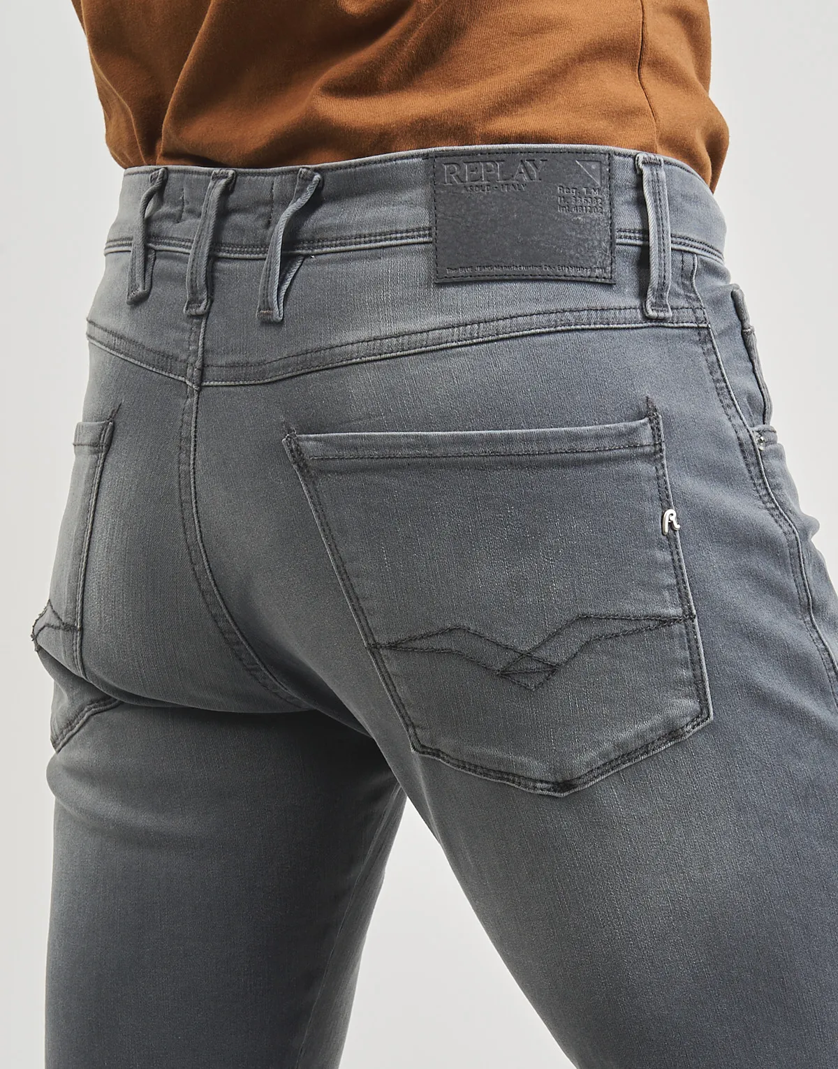 M914000103C35