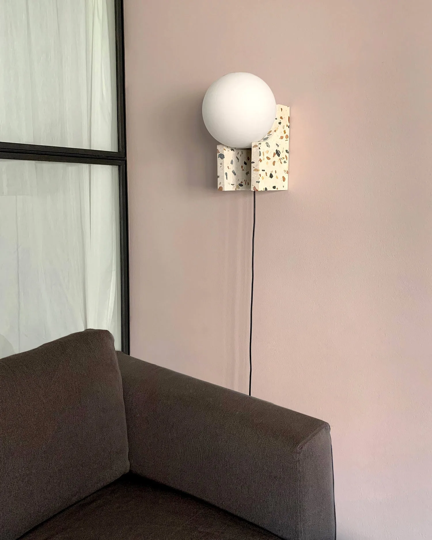 MET Stand Alone & Wall Lamp | Black