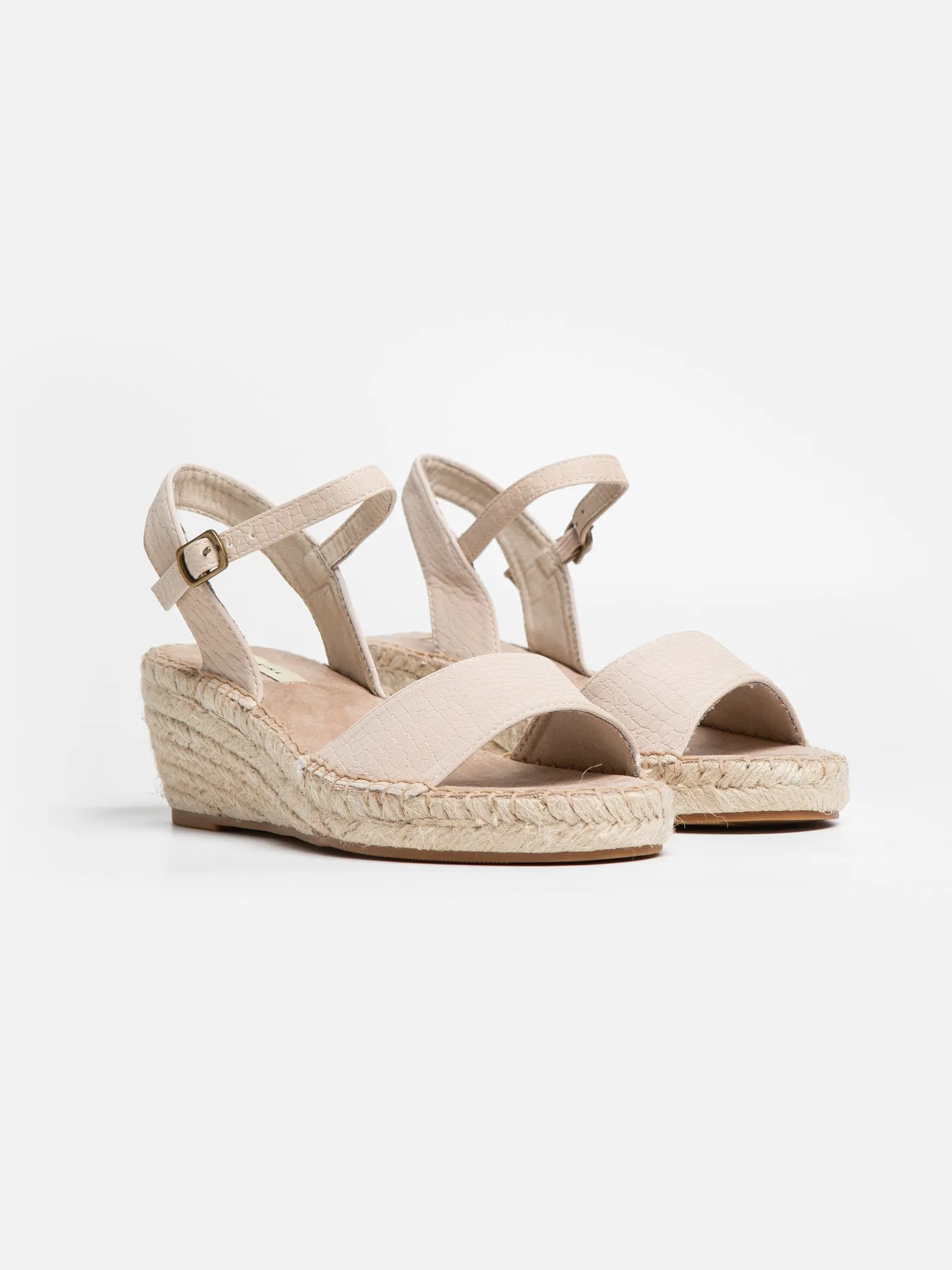 Sandalia Cua Costuras Beige