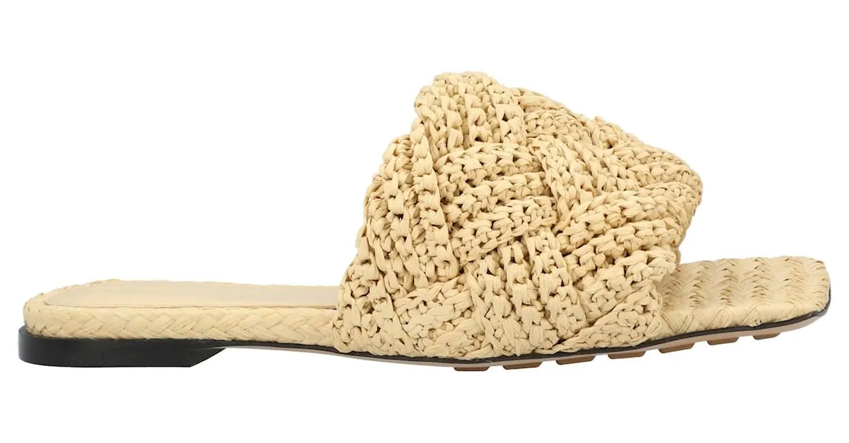 Sandalia plana Lido marrón de Bottega Veneta Castaño 