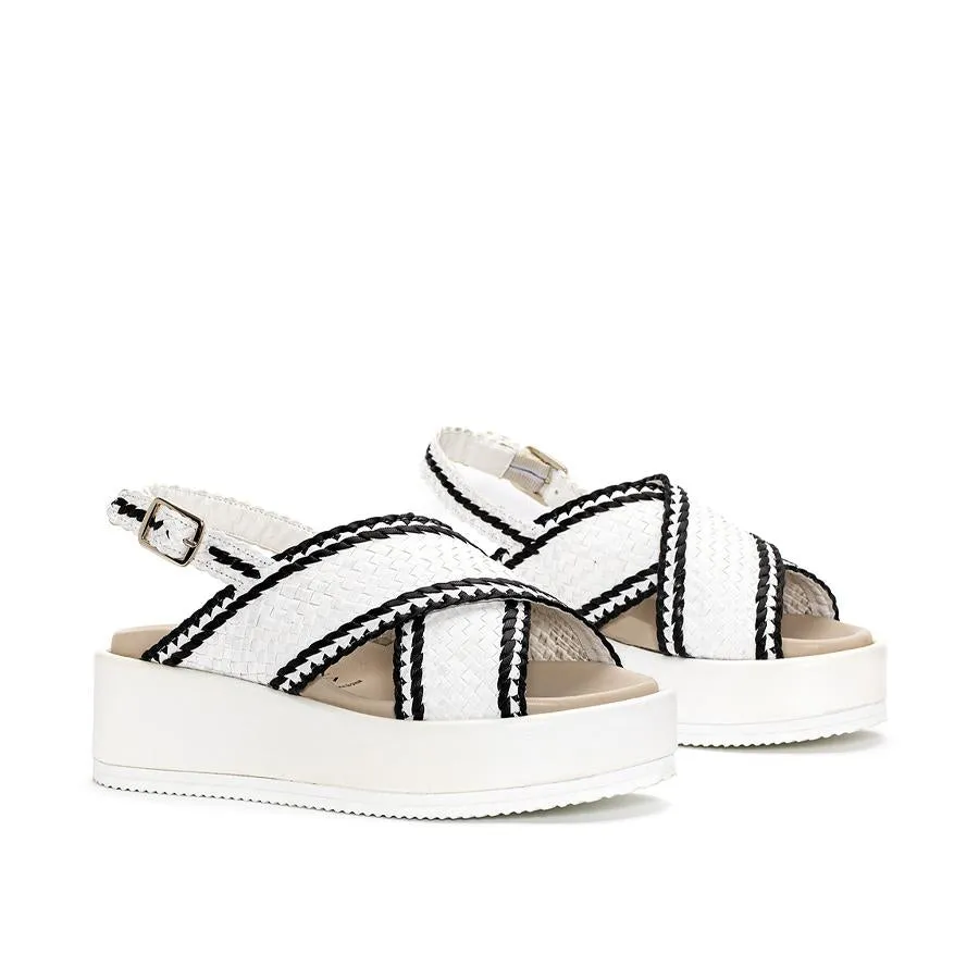 SANDALIA PLATAFORMA NIZA WET MILK