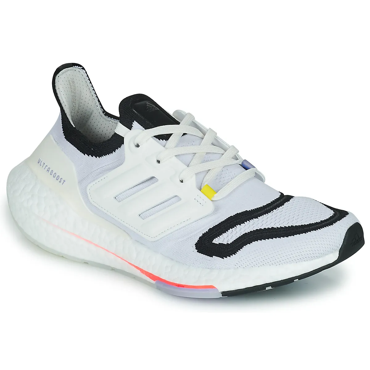 ULTRABOOST 22