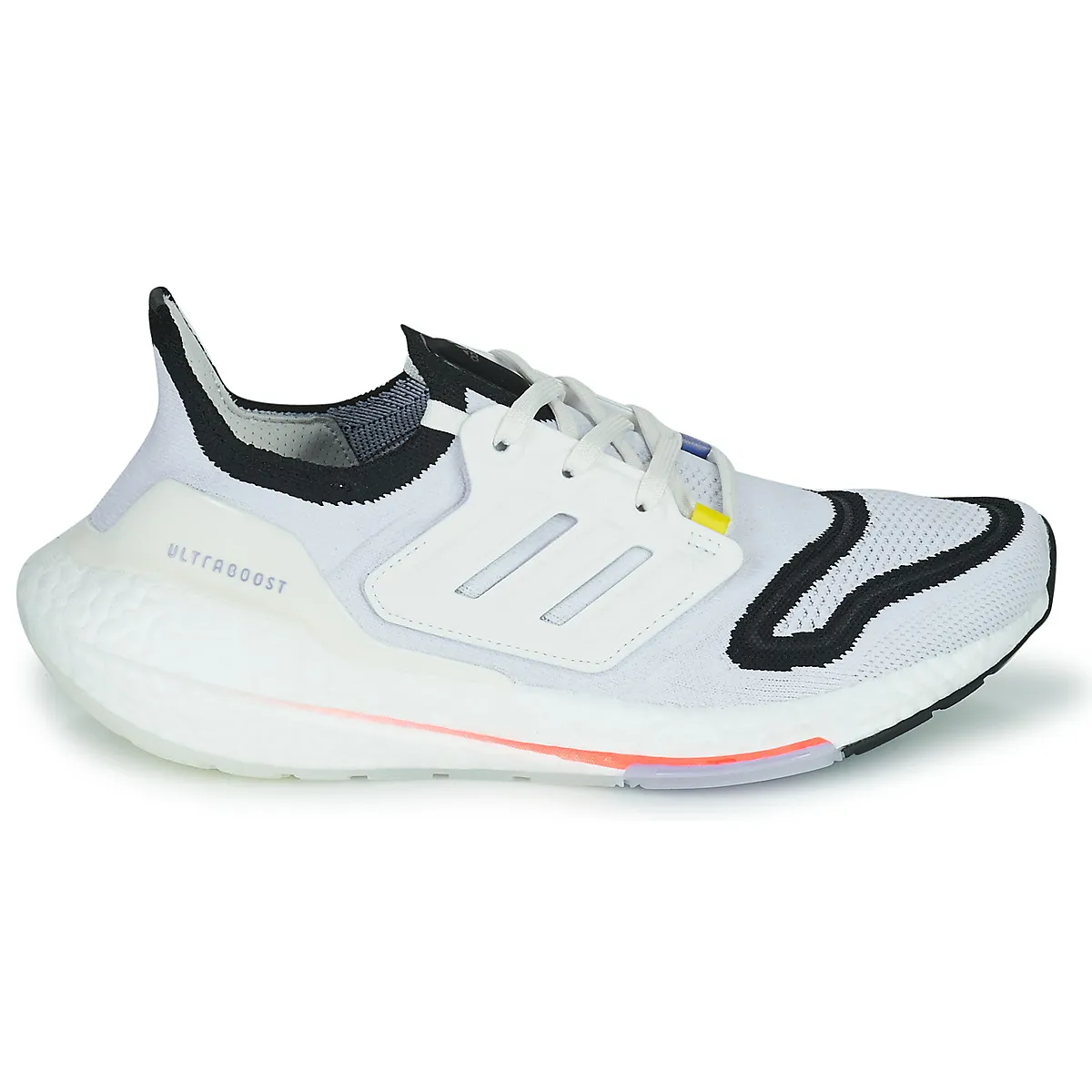 ULTRABOOST 22