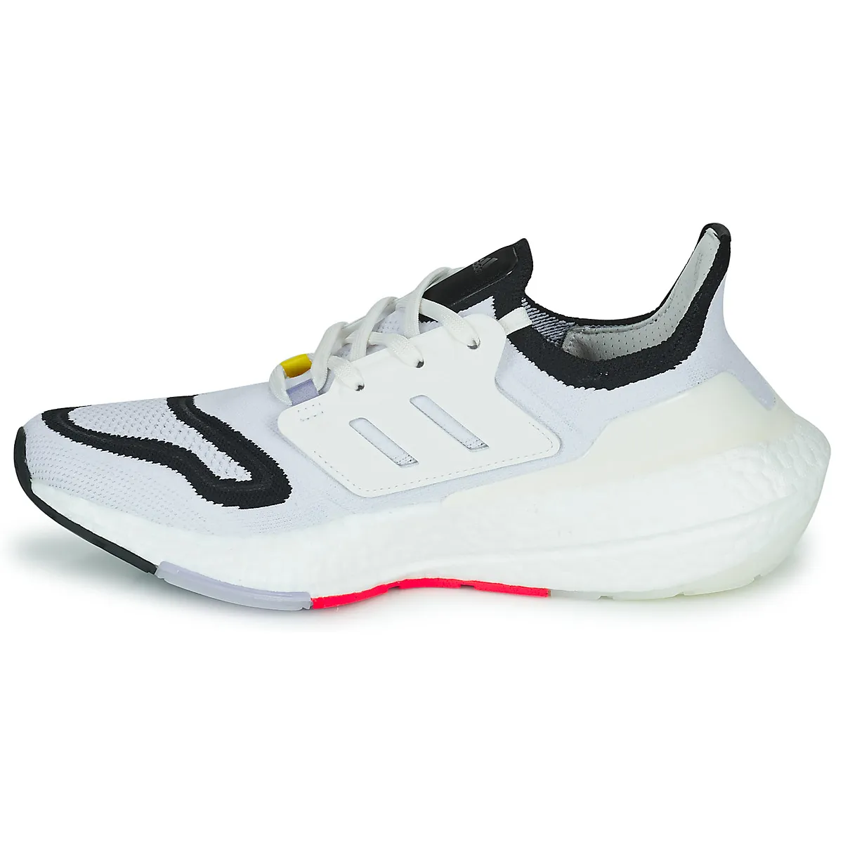 ULTRABOOST 22