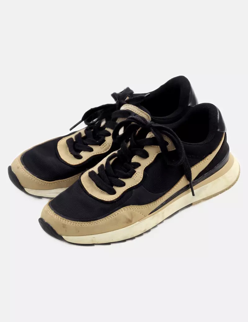 Zara Deportivas